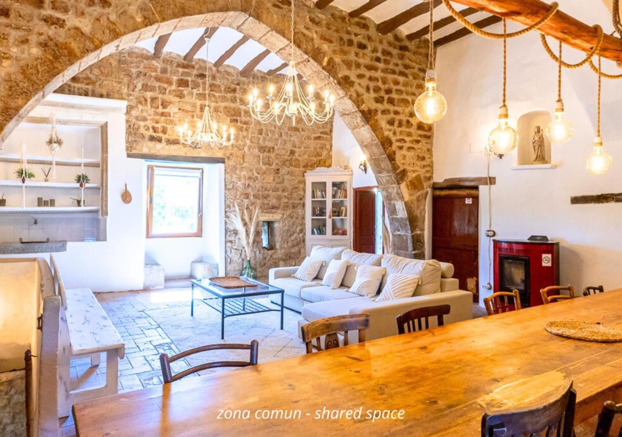 San Martín de Tous Masia Aubareda מראה חיצוני תמונה